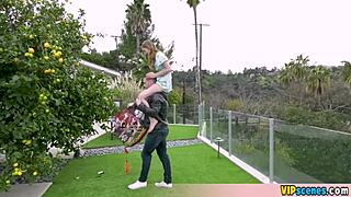 एक्स्ट्रा टाइट युवा 18+ अवा पार्कर को जमकर चोदा