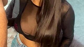 यह गोस्तोसा बिना रुके लंड चूसना पसंद करती है, है न?!