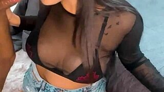 यह गोस्तोसा बिना रुके लंड चूसना पसंद करती है, है न?!