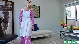 Stepsiblings Charma Kelley and Scarlett Hampton: Modern World Wonders