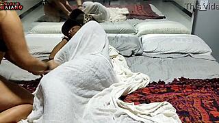 minha amiga que se passa por minha esposa e quando descobri meu pau ja estava bem duro entao fiz ela de cachorra dando uma gozada dentro