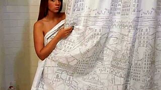 layla london stuffs her mouth with stepbro's big cock