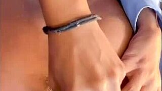 GRELUDA ESTUDANTE 18 ANOS GOZANDO COM DUPLA PENETRAÇÃO, SQUIRT CHUVA MARROM, DUVIDO NÃO GOZAR GOSTOSA 4X