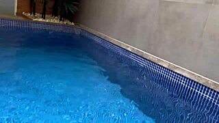 Gatinha Dances Wild in Car and Motel