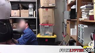 naomi nash flaunts her big ass and tits in amateur scene.