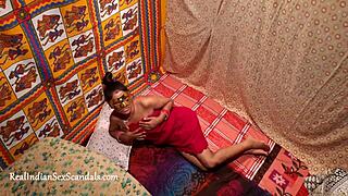 Pinay Scandal Unfolds With Indian Couple Banging In Secret