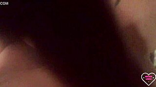 deixei a porta aberta e fiquei de quatro maninho entrou e comeu meu cu e minha pepekinha com aquele cacete gostoso