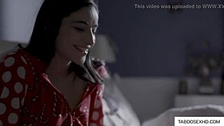 Teen Feels Intense Pleasure In Santa Fantasy With Oral And Fucking