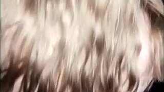 Mi padrastro estaba caliente se quita el condon mientras masturba y squirts