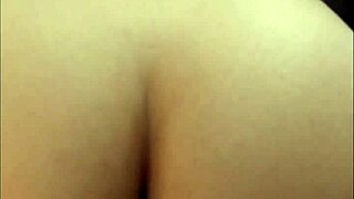 i love this pritty red head's hot ass for days