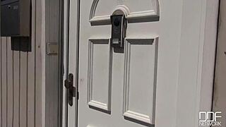 lucky dude, wanna see your big cock sucked by tattooed teen billie star?