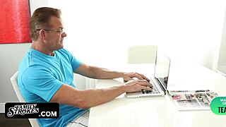 Brittany Gets Fucked by Big Beasty Cock