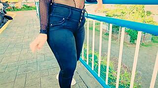 uhh, i’m tryna learn sex for cash with hot colombian big-ass girl