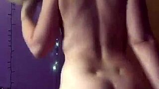 Hot blonde teen dances and shakes ass