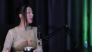 O HOMEM COMEU A BUCETA DELA DE VERDADE POR DUAS HORAS E GOZOU TRÊS VEZES - DEBORA ANDRADE SHEER RED