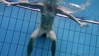 Nastya GETS NAKED and ENJOYS being OUTDOOR in PUBLIC