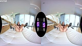 Stefany's solo session: Naughty fantasy of a college student