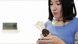 Cielitobebe delivers her boyfriend in a day of bets and bad luck