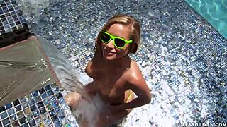 best girlfriend gives guy deepthroat treat in pool