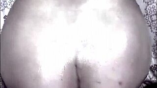 College student video tapes herself being fucked with a large cock