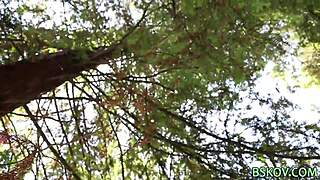 करला कुश, इस हॉट बेब को उंगली करना चाहता है?