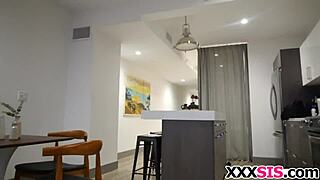 Blonde elizabeth jolie gets fucked by stepbro in homemade video