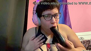 Nerd gets face fucked