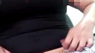 Oh, Look At This Teen 18+ Fucking On A Hot Video Call With Cock!