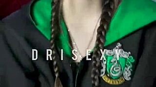 Dri Sexy Plays With Her Pussy In The App Driver's Car