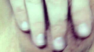 omg julia, ur so hot masturbating in the bath with toys! 🛁💦