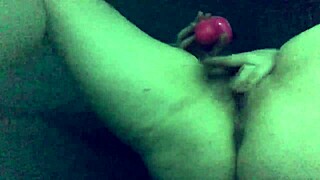 Wet Amateur Teen 18+ Fucks And Rides Dildo