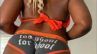 I love ridin' that dick so hard!