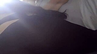 Chupadas Deliciosas y Nalgas Ricas en Leggins Ajustados