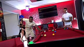 fiz uma putaria gostosa no carnaval com melissa pitanga em sessão de anal pesado