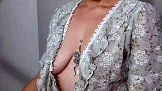 Latina Teen Plays With Big Ass On Webcam