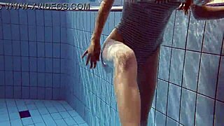 Libuse fucks her friend on the beach.