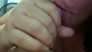 Faltei Aula Para Ficar Tomando Porra Do Vizinho Casado Da Leitinho Para Mim Da