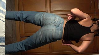 hey, check out this teen 18+ masturbating her big ass in reality video