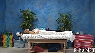 Sexy Horny Eighteen Year Old Doxy Wants Old And Young Action