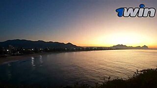 Public - Sexo Na Trilha Termina Com Gozada Na Cara - Sem Camisinha