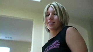 Sexy babe flaunting hot curves and tight ass! 🔥