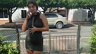 Chorros en la cara de novia de mi padre with big tits and ass