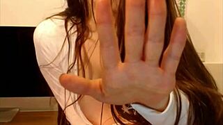 Teen With Big Boobs And Ohmibod On Webcam