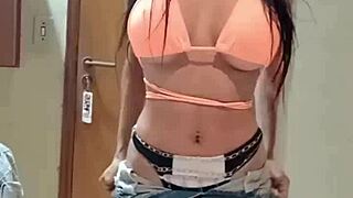 Ilukaah Produções - Morena Carismática Adora Chupar Deliciosamente Meu Pau