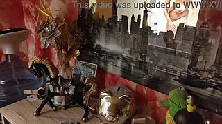 Watch girlfriend caught with teen tits exposed