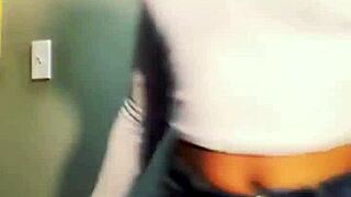 yo, check this ebony teen dancing in shorts