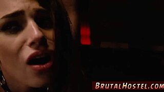 Foot Cleaning Two Youthful 18+l Sluts Sydney Cole And Olivia Lua