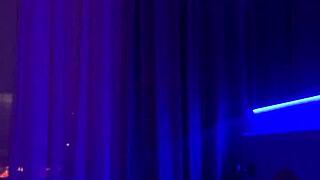 Look At The Redheaded Beauty Stretching Her Wet Pussy On Webcam?