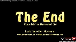 Putz-Teen 18+Y Sara Reinigt Einen Schwanz In Der Dusche - Sp Sara22Tr04