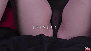 Novinha Dri Sexy Strips Naked Reading Harry Potter for Fun